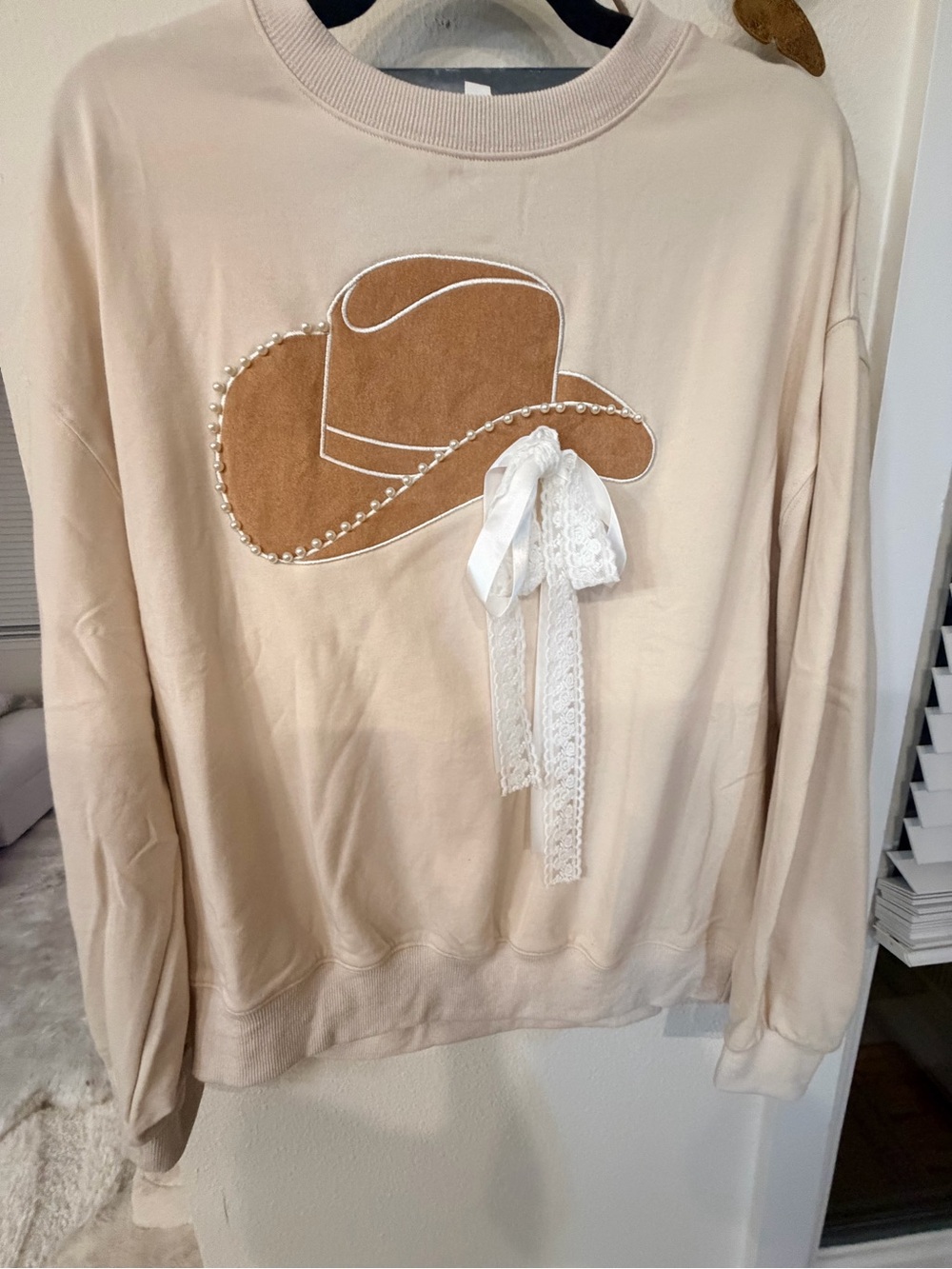 Beige Embroidered Cowboy Hat Crewneck Sweatshirt with Lace Accent